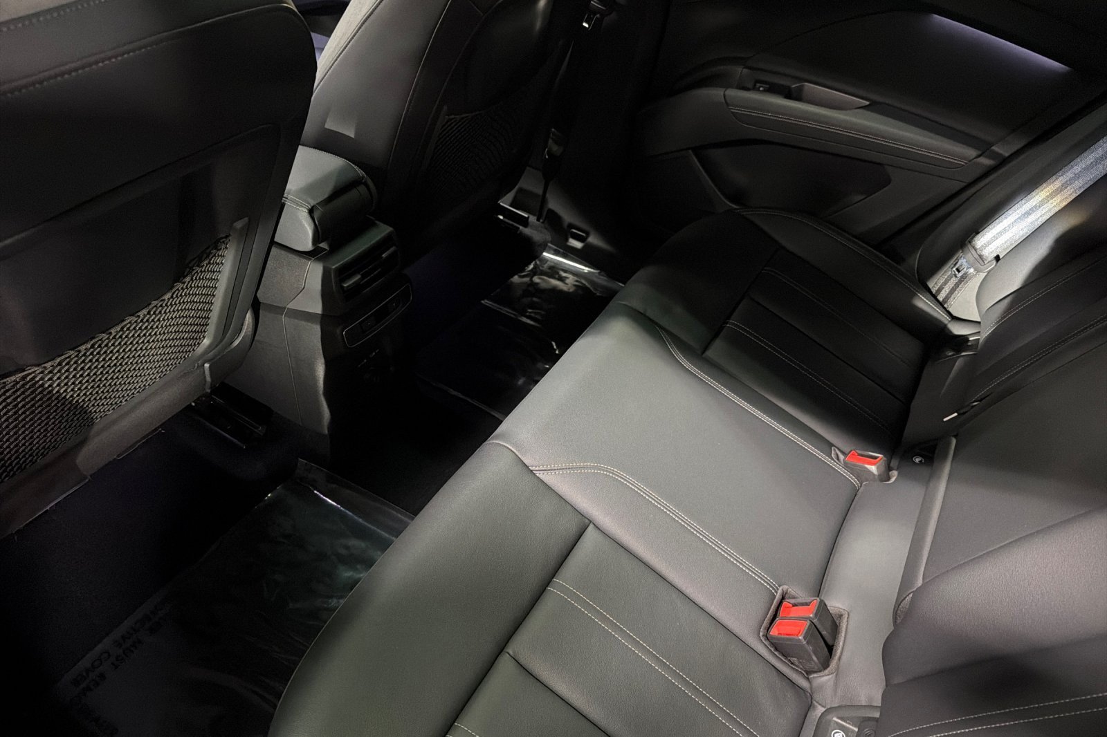 Certified 2023 Audi Q4 e-tron Premium w/ Convenience Package AWD/4WD image 11