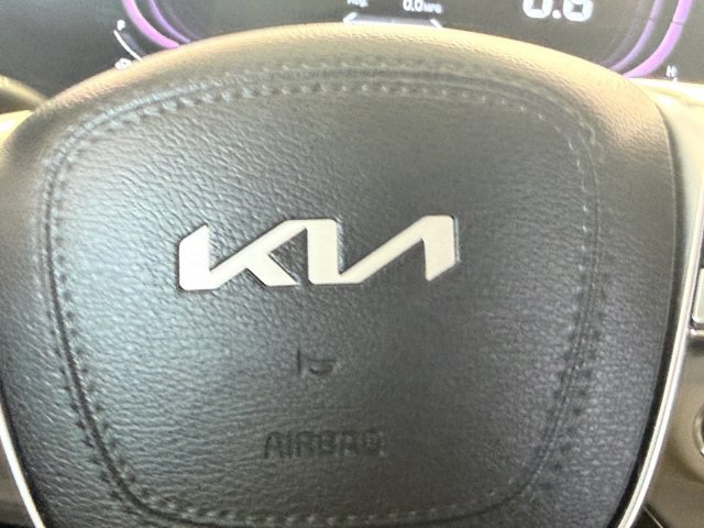 Used 2024 Kia Telluride S w/ S Sunroof Package FWD image 5