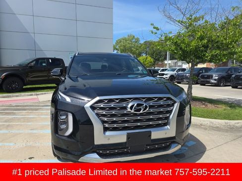 Used 2020 Hyundai Palisade Limited image 3