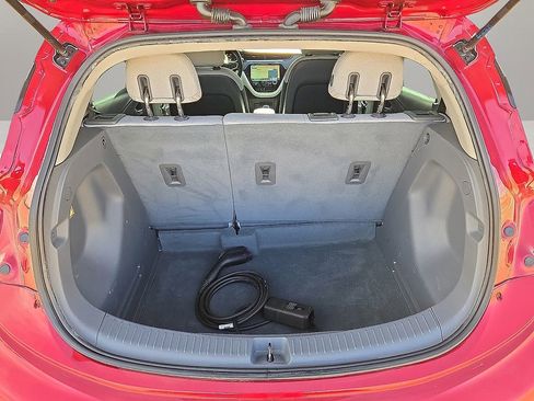 Used 2020 Chevrolet Bolt LT image 13
