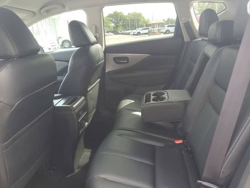 Certified 2024 Nissan Murano SV w/ SV Midnight Edition Package FWD image 11