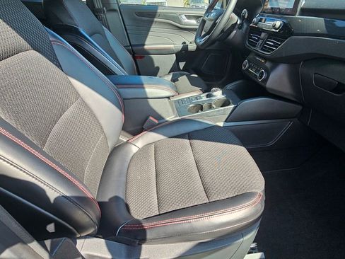 Used 2024 Ford Escape ST-Line FWD image 8