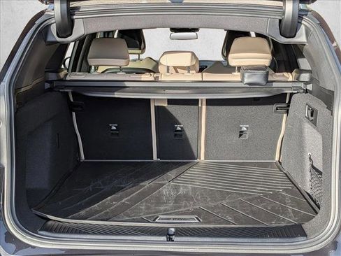 Used 2025 BMW X3 xDrive30i w/ Premium Package image 6