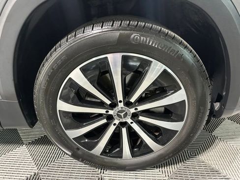 Certified 2023 Mercedes-Benz GLB 250 4MATIC image 32