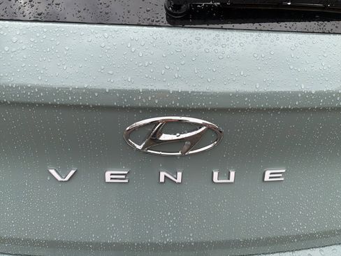 New 2026 Hyundai Venue SEL image 10