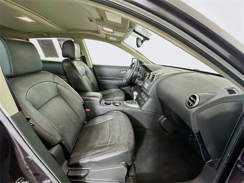 Used 2013 Nissan Rogue SL image 29