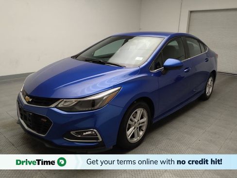 Used 2017 Chevrolet Cruze LT w/ Convenience Package FWD image 1