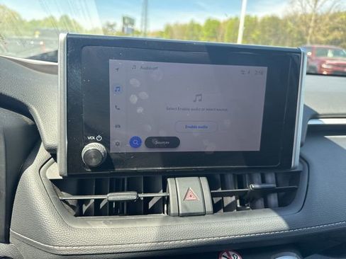 Used 2024 Toyota RAV4 XLE image 12