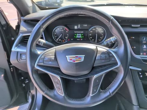 Certified 2024 Cadillac XT5 Premium Luxury AWD/4WD image 19