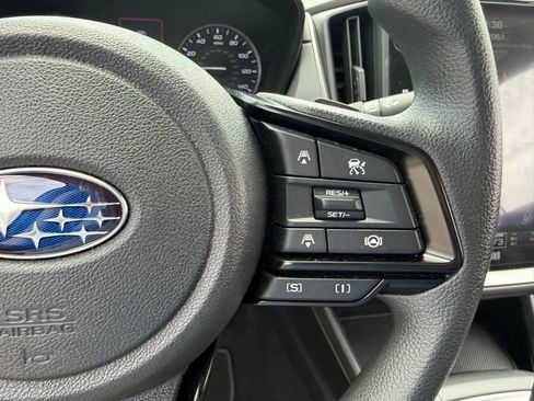 Used 2025 Subaru Crosstrek 2.0i Premium AWD/4WD image 31
