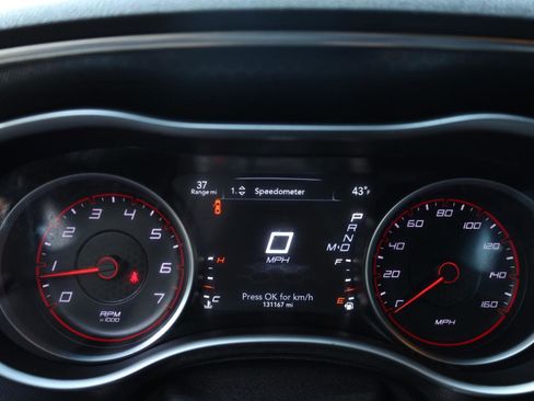 Used 2016 Dodge Charger R/T image 32
