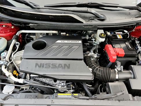 Used 2024 Nissan Rogue SV AWD/4WD image 31
