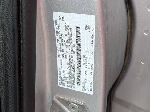 Used 2019 Ford Escape SEL image 33