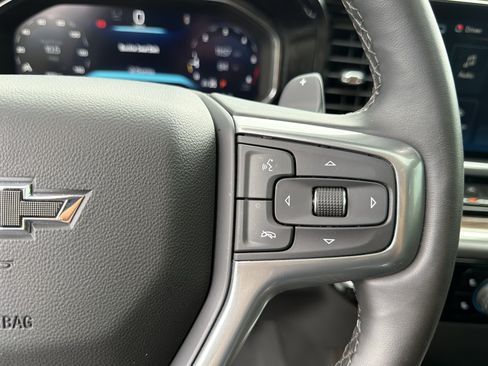 Used 2026 Chevrolet Silverado 1500 RST w/ Dark Appearance Package AWD/4WD image 33