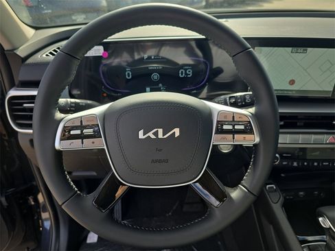 New 2025 Kia Telluride S image 29