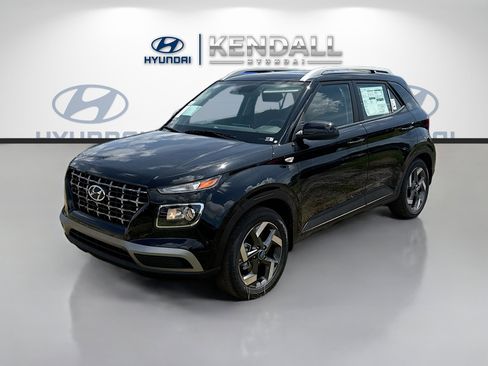 New 2026 Hyundai Venue SEL FWD image 3