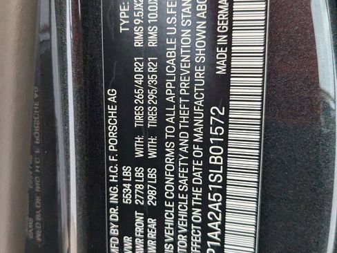 Used 2025 Porsche Macan image 29