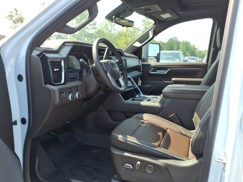 New 2026 GMC Sierra 2500 Denali w/ Denali Reserve Package AWD/4WD image 21