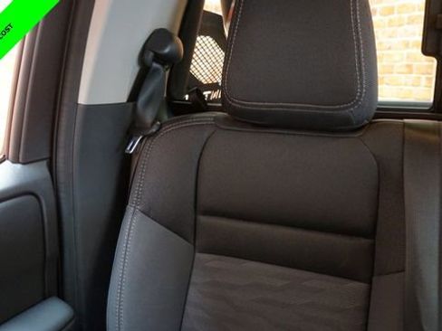 Certified 2024 Nissan Frontier SV w/ Hardbody Edition image 54