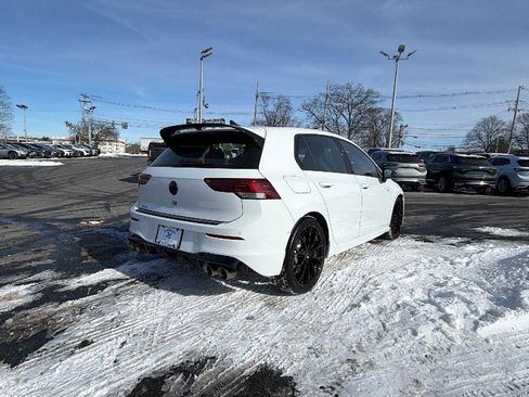 Used 2025 Volkswagen Golf R Black Edition image 7