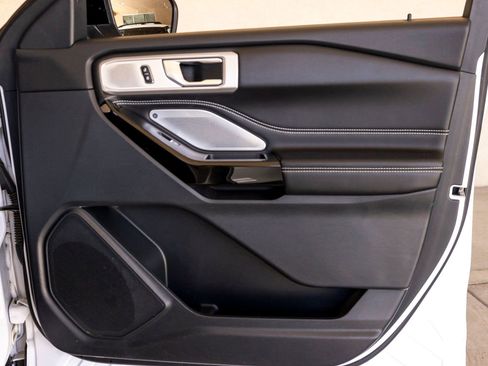 Used 2021 Ford Explorer ST w/ Equipment Group 401A image 25