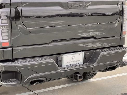 Used 2023 GMC Sierra 1500 Denali Ultimate image 6