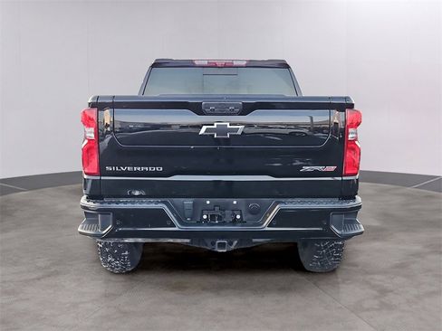 Certified 2024 Chevrolet Silverado 1500 ZR2 w/ Technology Package image 5