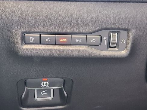 New 2026 Jeep Cherokee Limited AWD/4WD image 17