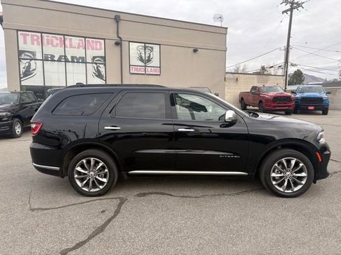 Certified 2022 Dodge Durango Citadel image 8