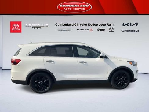 Used 2020 Kia Sorento EX image 9