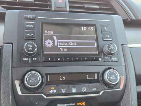 Used 2020 Honda Civic LX image 9