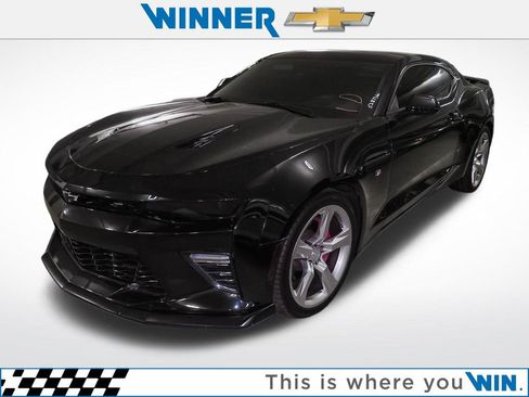 Used 2016 Chevrolet Camaro SS RWD image 1