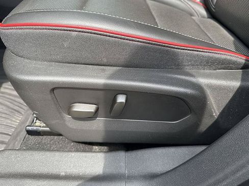 Used 2022 Buick Envision Essence w/ Technology Package II FWD image 42
