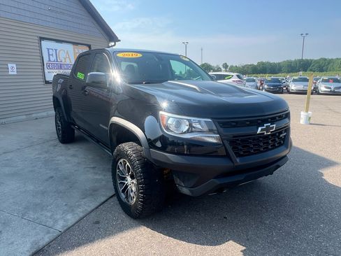 Used 2019 Chevrolet Colorado ZR2 image 3