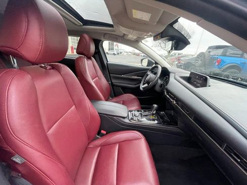 Used 2025 MAZDA CX-30 AWD 2.5 S w/ Preferred Package image 4