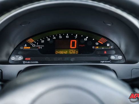 Used 2001 Honda S2000 image 10