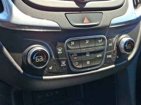 Certified 2020 Chevrolet Equinox LT AWD/4WD image 16