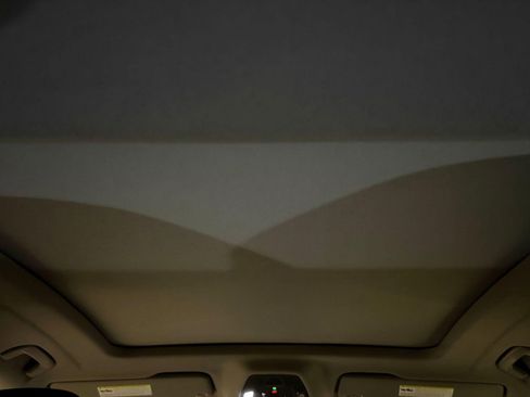 Certified 2025 Audi Q5 Premium w/ Convenience Package image 16