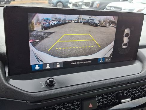 Used 2024 Honda Accord Touring image 19