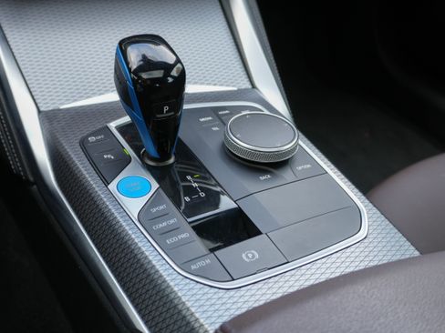 Certified 2023 BMW i4 eDrive40 w/ M Sport Package image 27