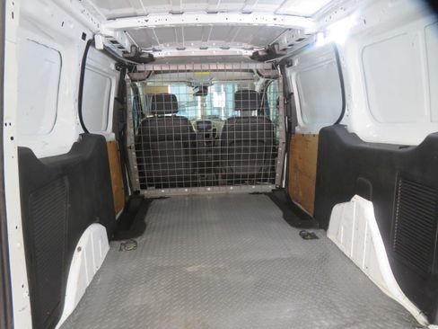 Used 2019 Ford Transit Connect XL FWD image 30