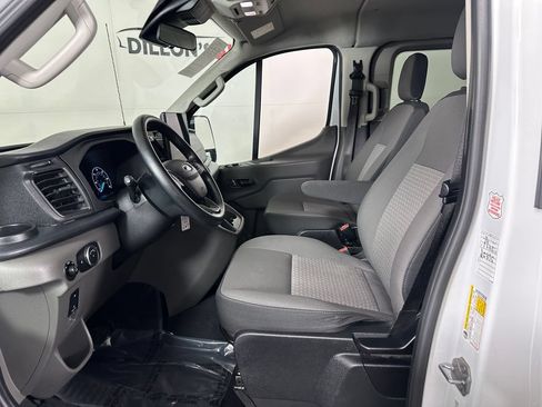 Used 2024 Ford Transit 350 XLT RWD image 17