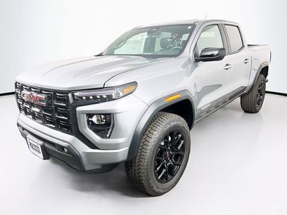 New 2026 GMC Canyon Elevation w/ Convenience Package