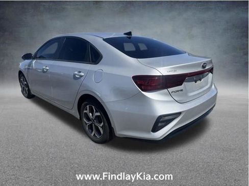 Certified 2021 Kia Forte LXS image 5