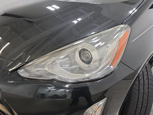 Used 2015 Toyota Prius C Three FWD image 28