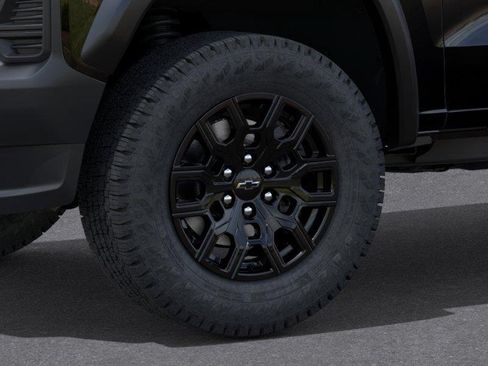 New 2026 Chevrolet Colorado Trail Boss AWD/4WD image 9