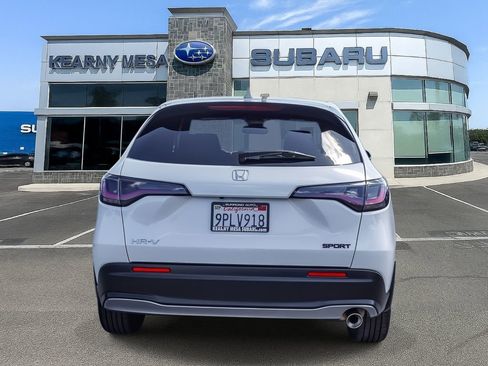 Used 2025 Honda HR-V Sport image 5
