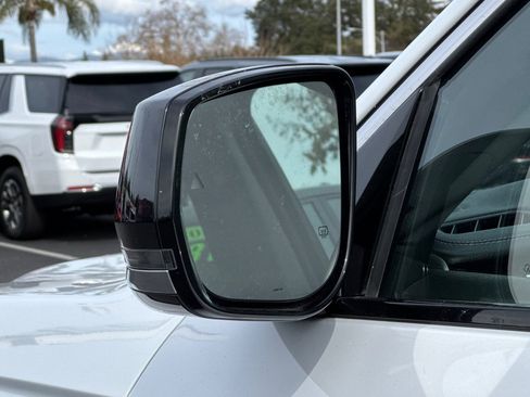 Used 2022 Jeep Grand Cherokee Limited image 51