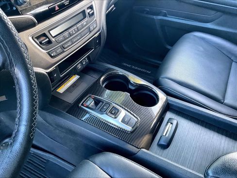 Used 2023 Honda Ridgeline RTL-E image 19