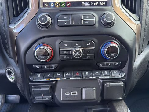 Used 2021 Chevrolet Silverado 2500 High Country w/ Z71 Off-Road Package AWD/4WD image 33